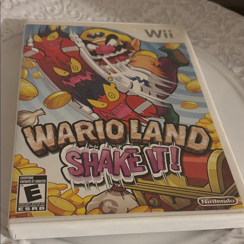 Nintendo Wario Land: Shake It! Wii - Multicolor